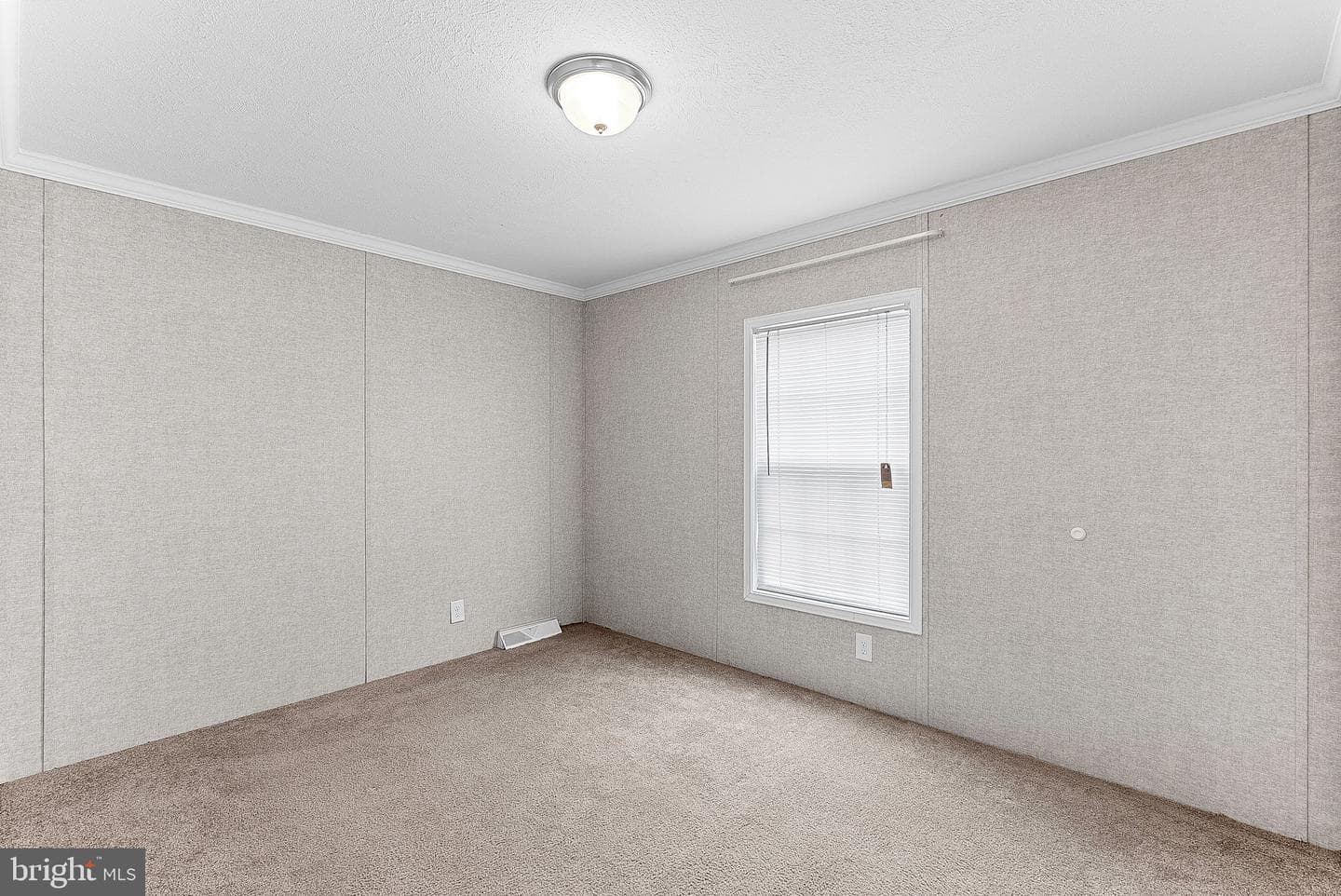 135 Gregory Place photo 29