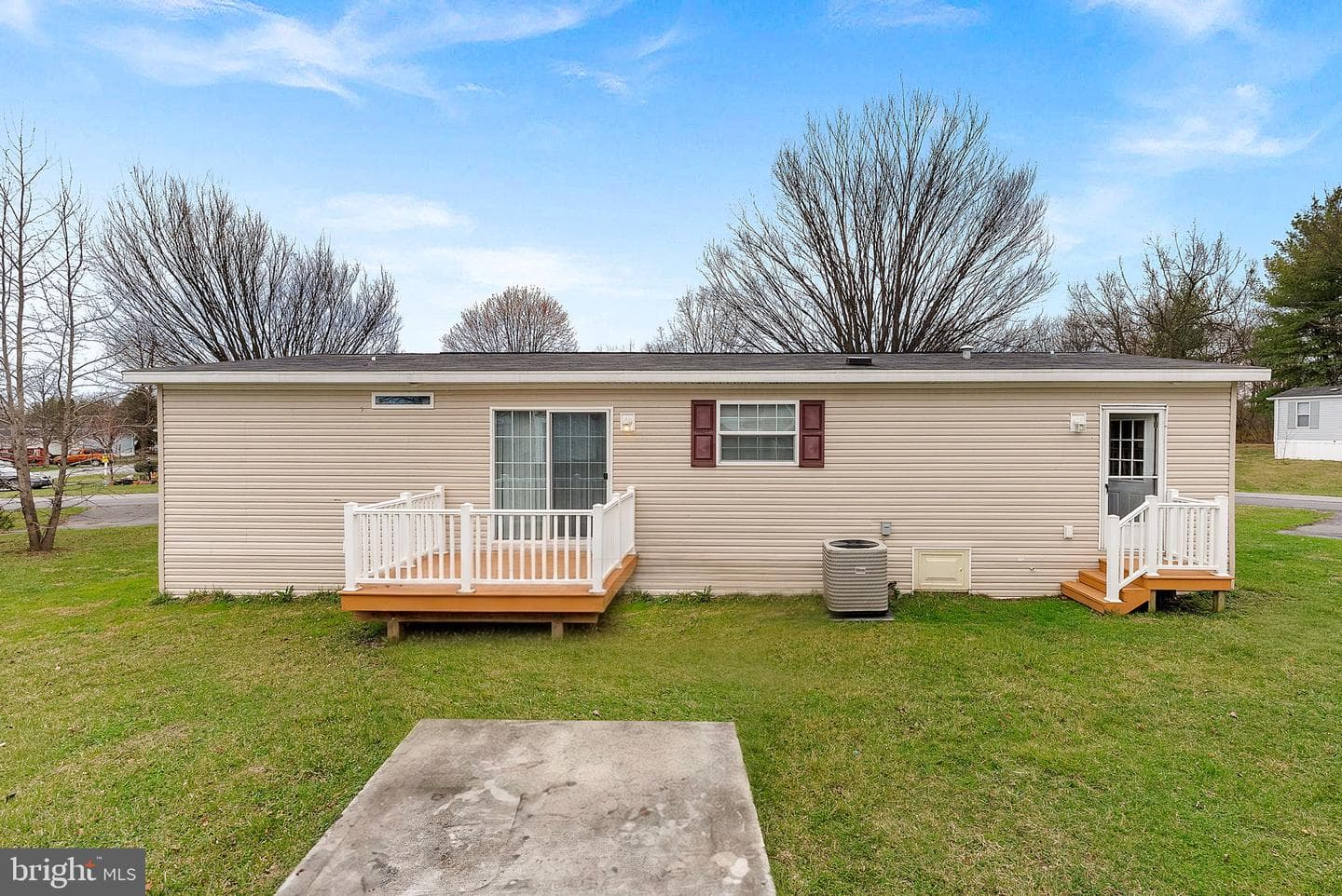 135 Gregory Place photo 35