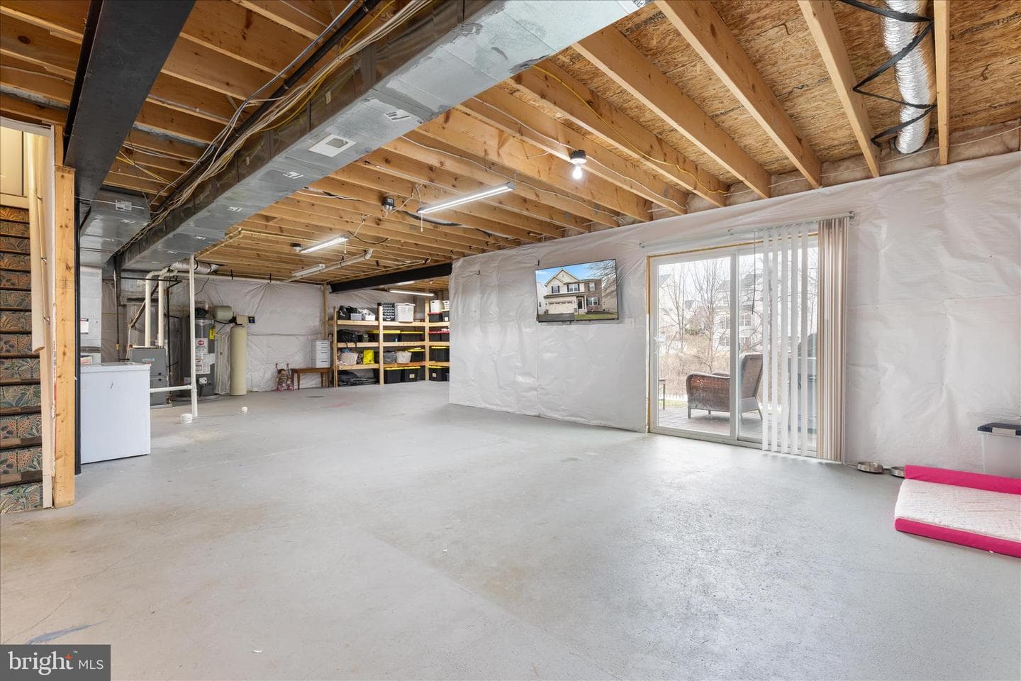 104 Fiesta Drive photo 37