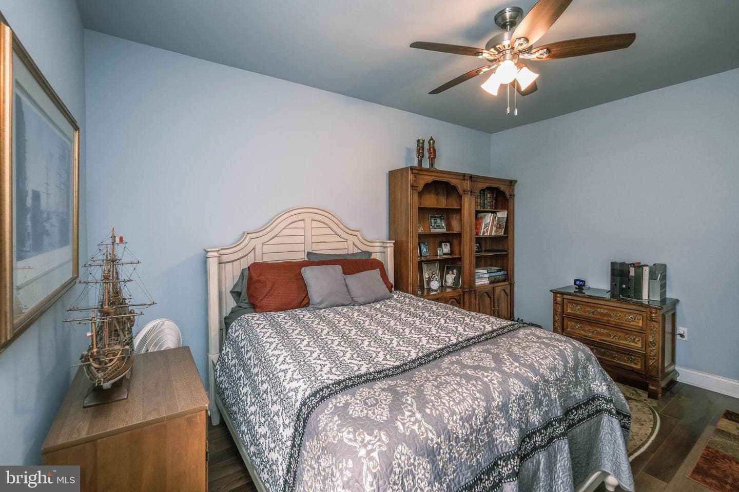 121 Windrow Court photo 40