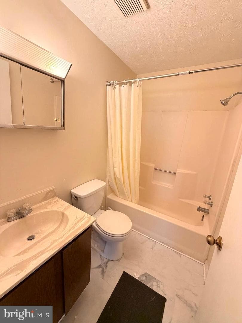 240 Nottoway Drive photo 10