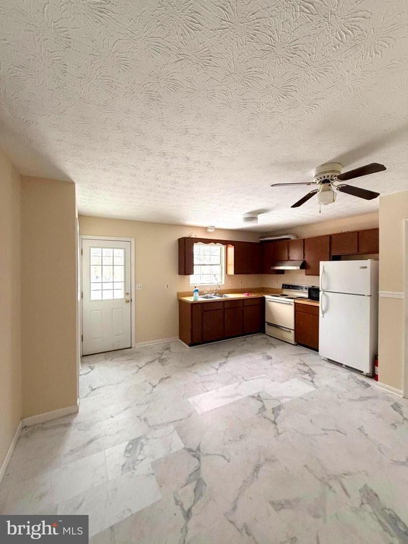 240 Nottoway Drive photo 6