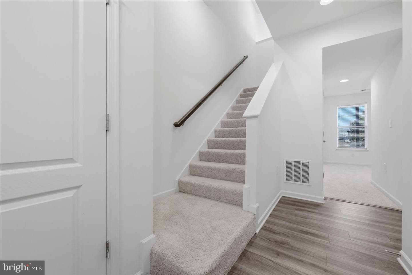 102 Stribling Way photo 11
