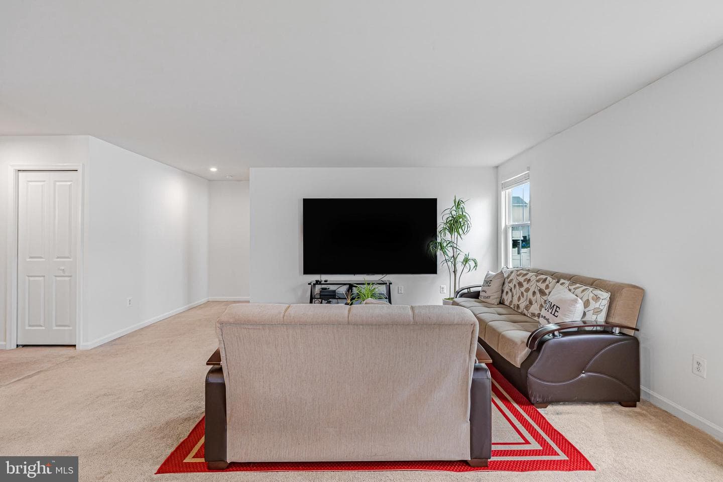 201 Coville Street photo 12