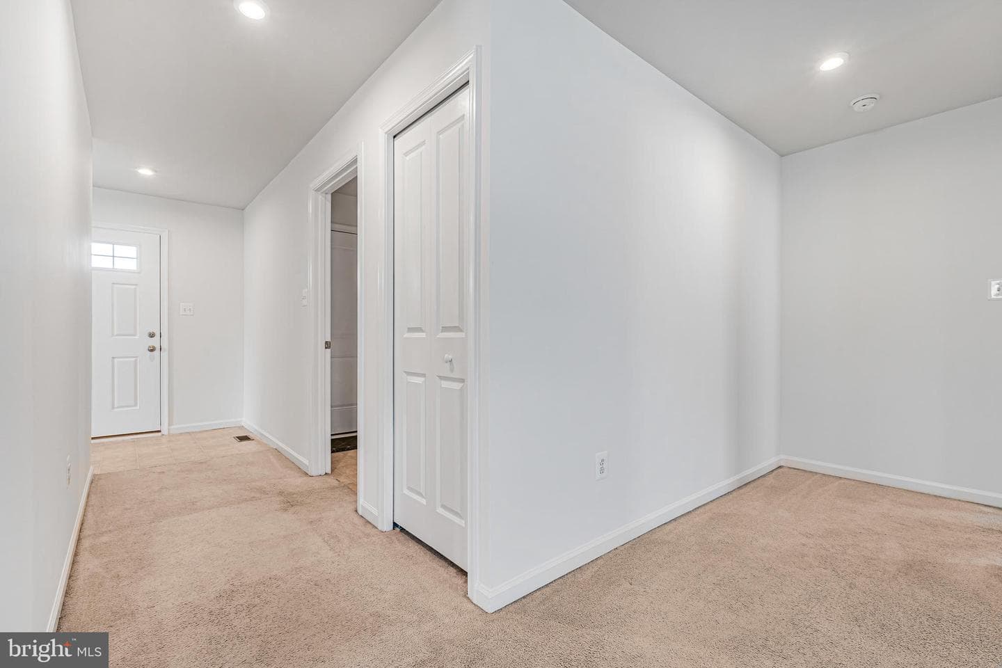 201 Coville Street photo 9