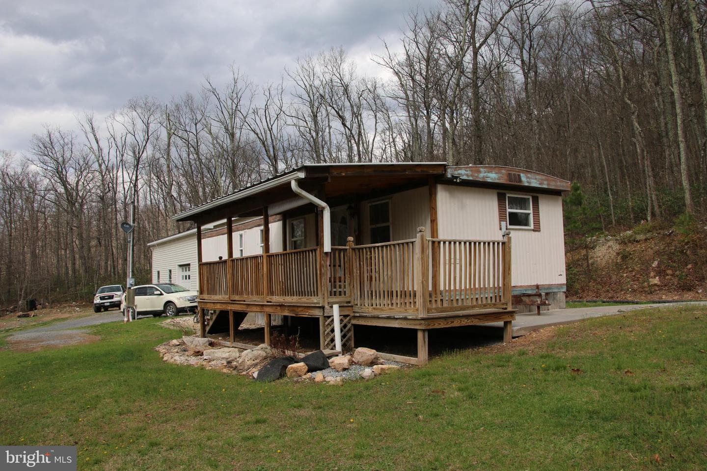 680 Sawlog Road photo 2