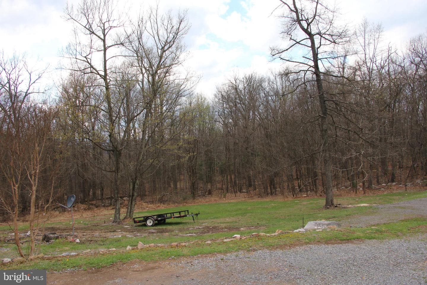 680 Sawlog Road photo 7