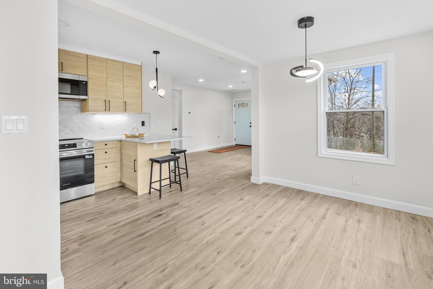 1033 Sunnyside Drive photo 14