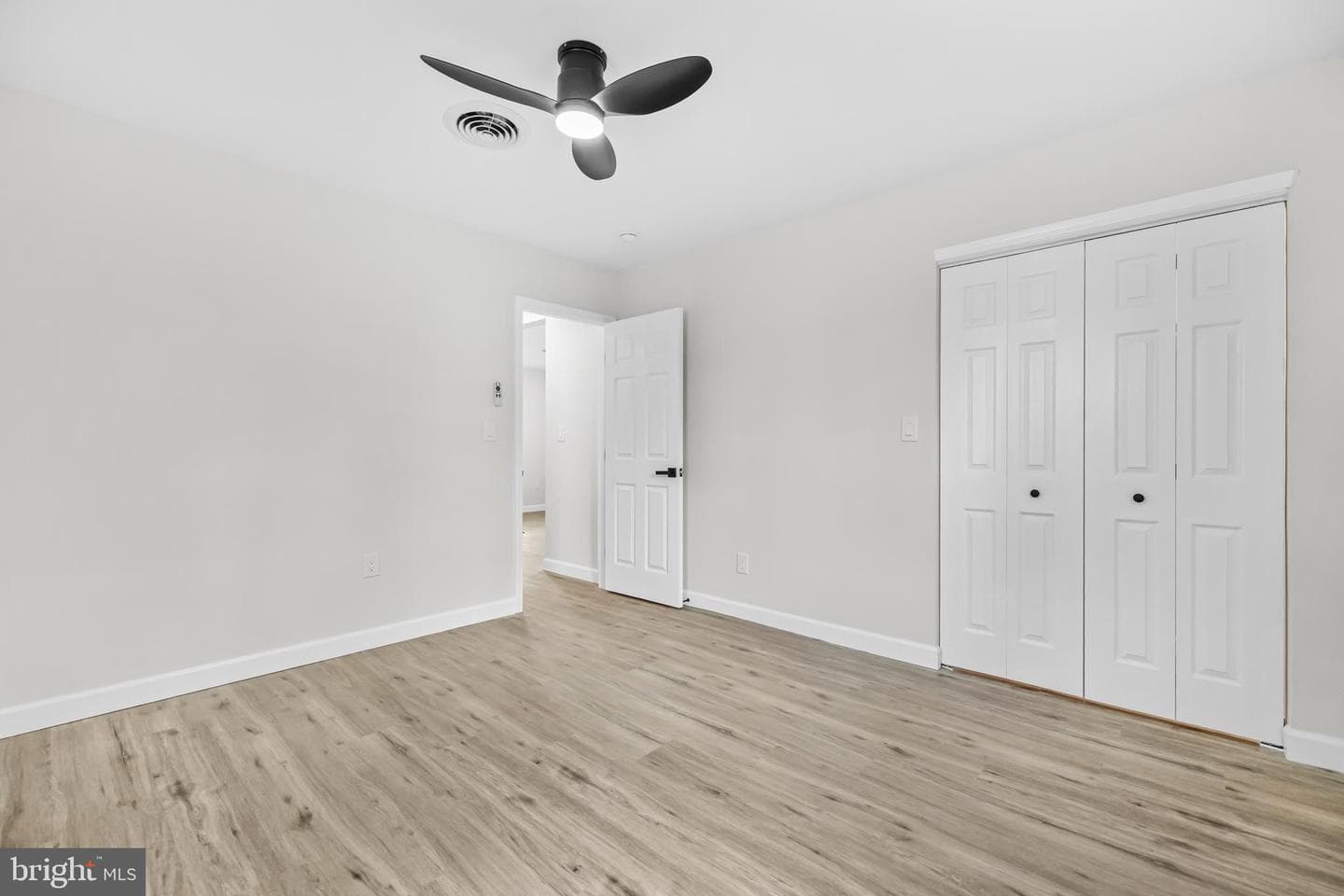1033 Sunnyside Drive photo 21