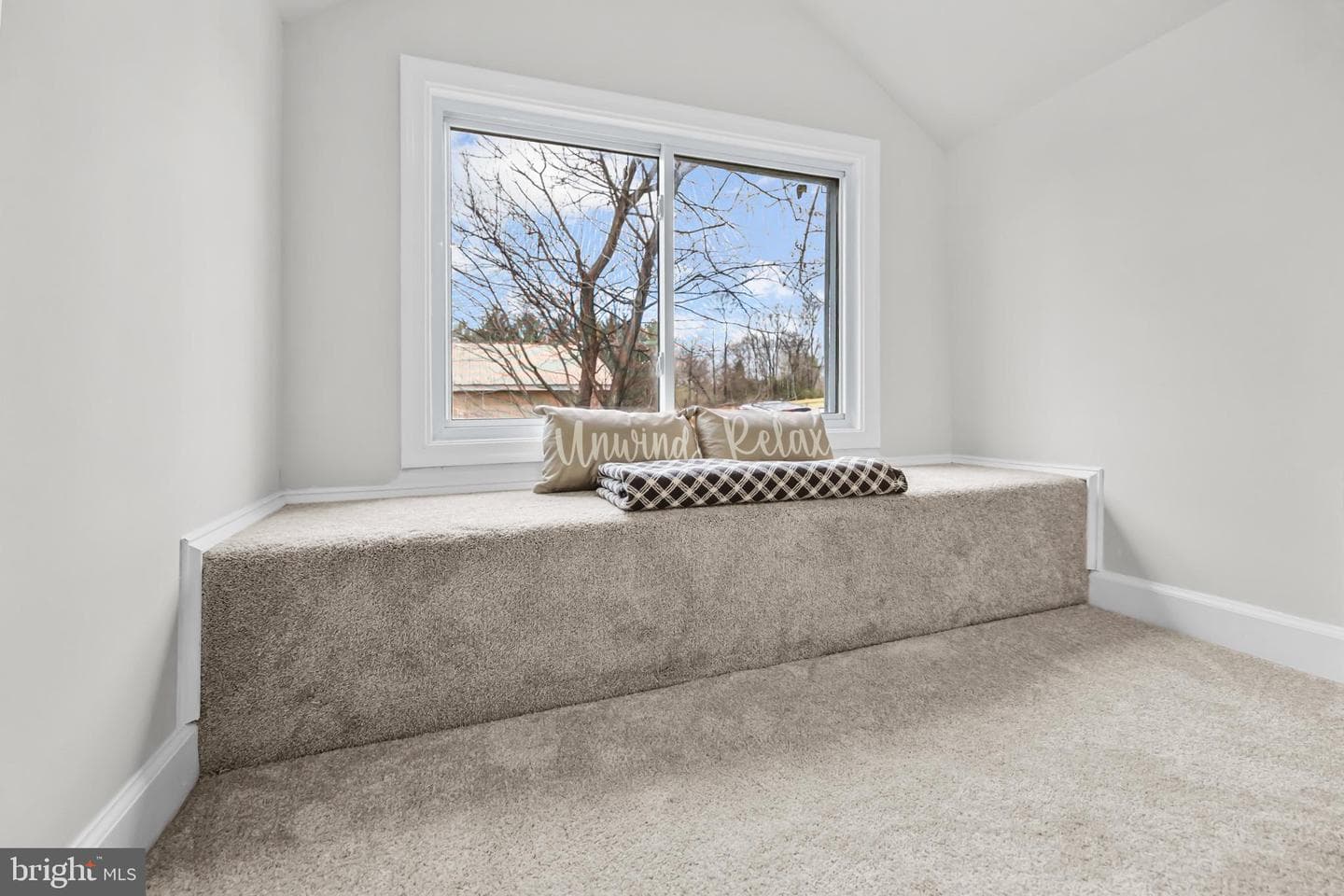 1033 Sunnyside Drive photo 29