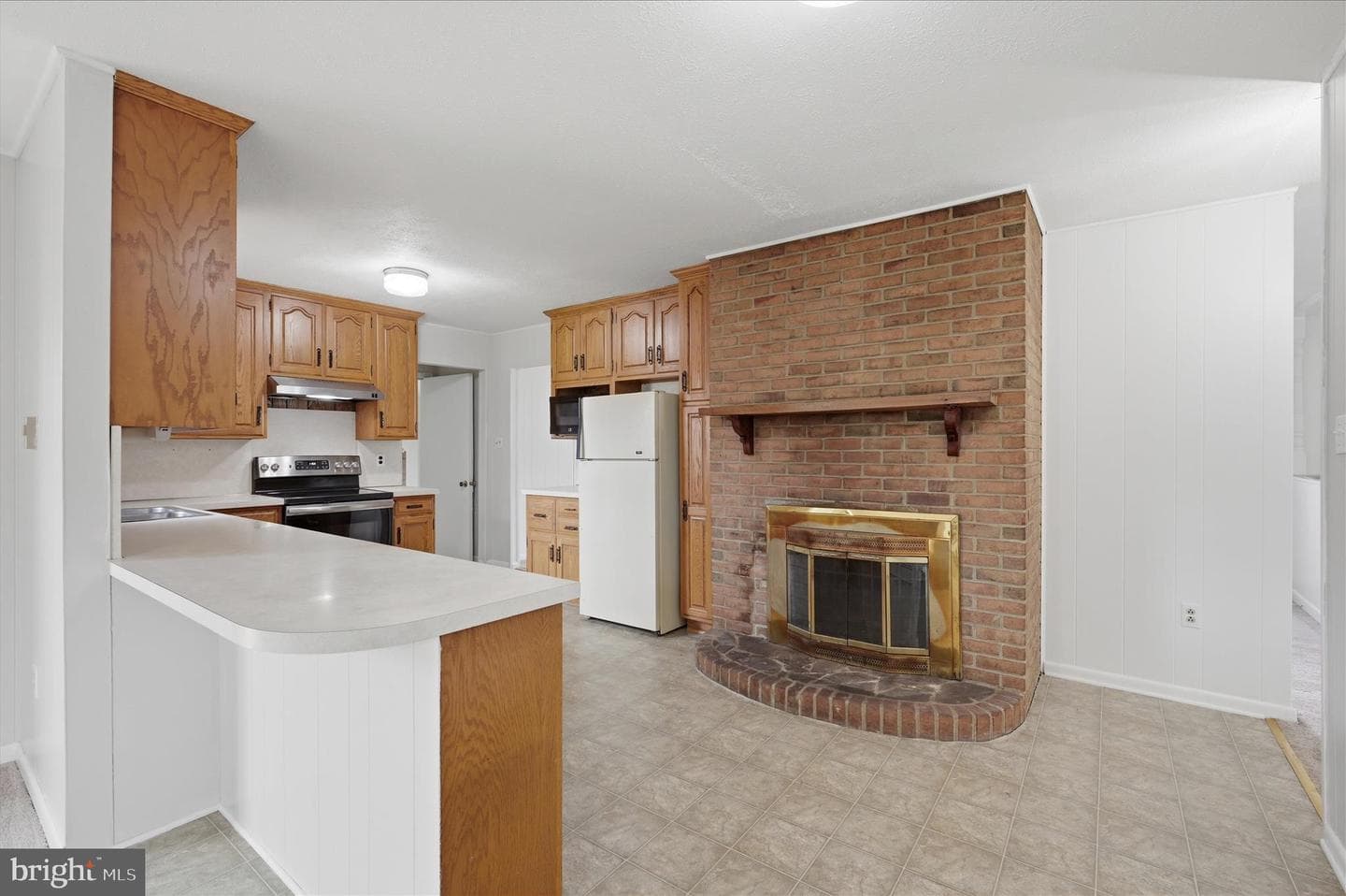 2592 Martinsburg Pike photo 12