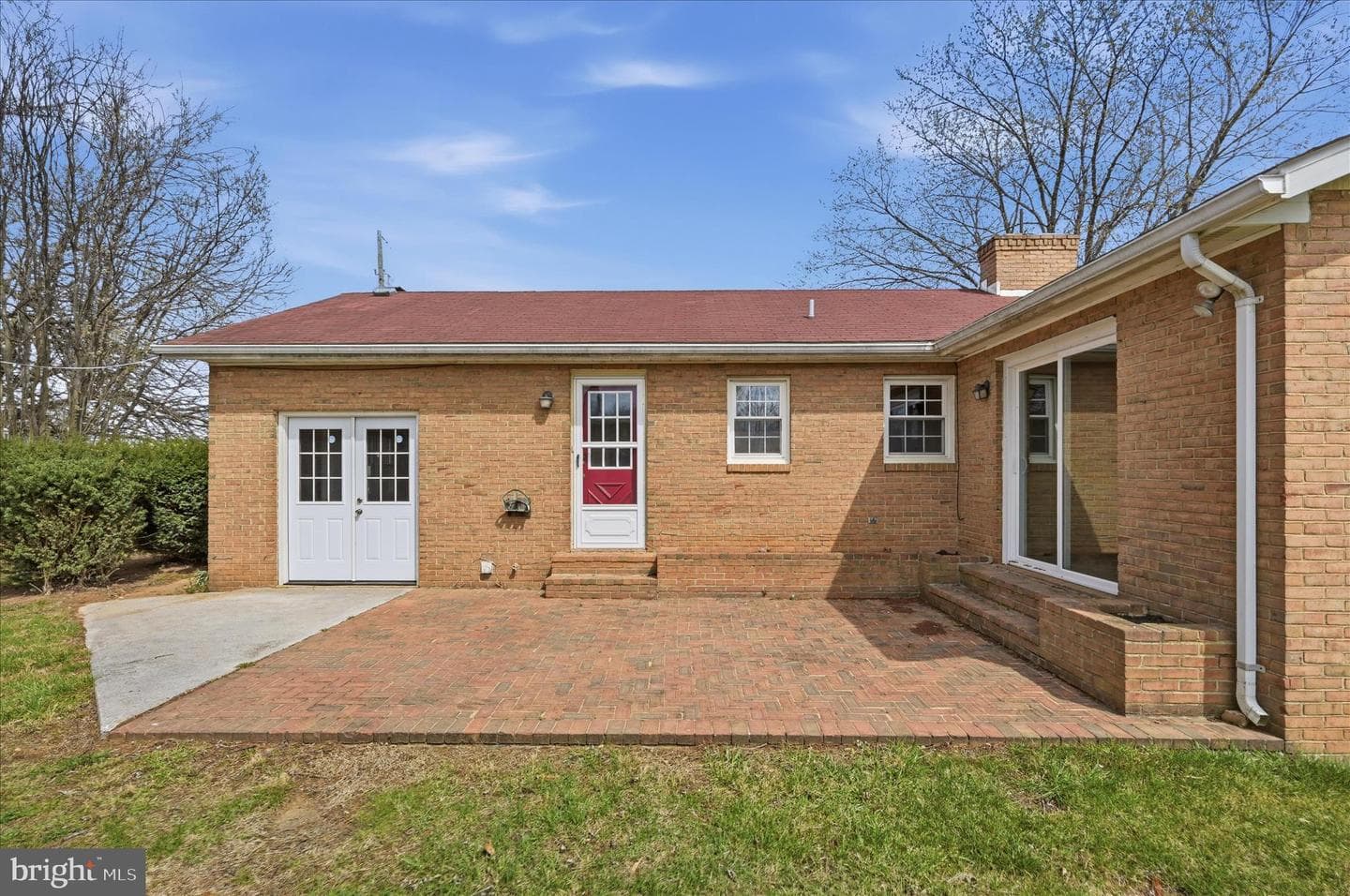 2592 Martinsburg Pike photo 28
