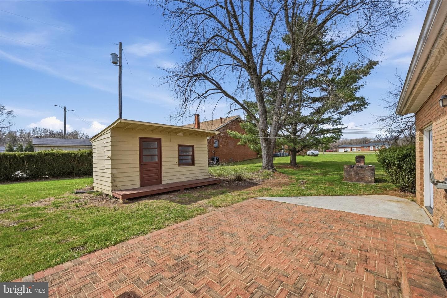 2592 Martinsburg Pike photo 30