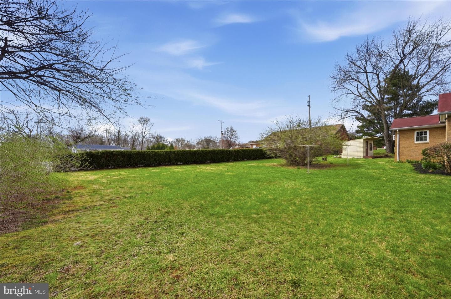2592 Martinsburg Pike photo 31