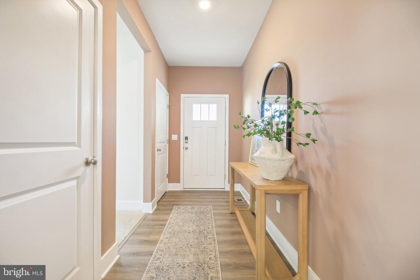 104 Wappinger Terrace photo 4