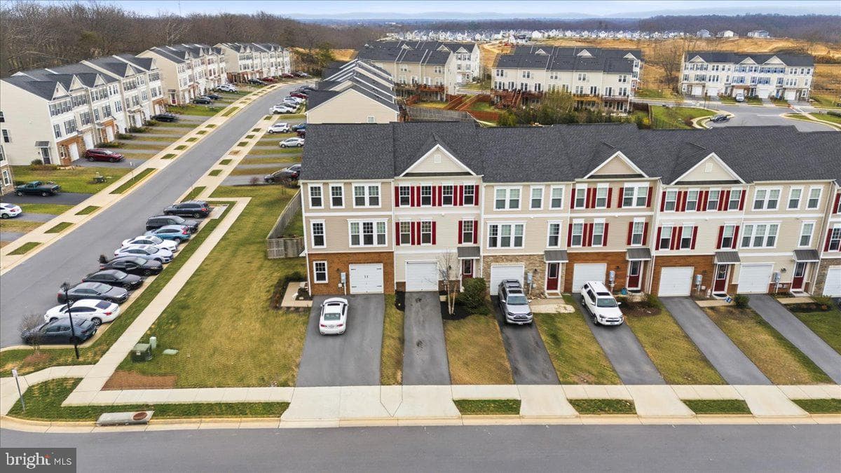 112 Keller Court photo 46