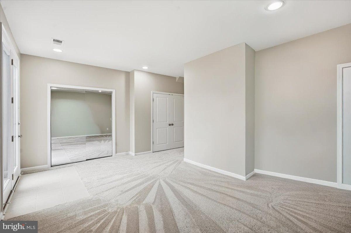 112 Keller Court photo 6