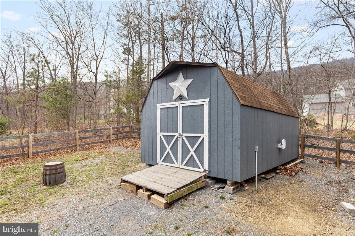 228 Graywolf Trail photo 17