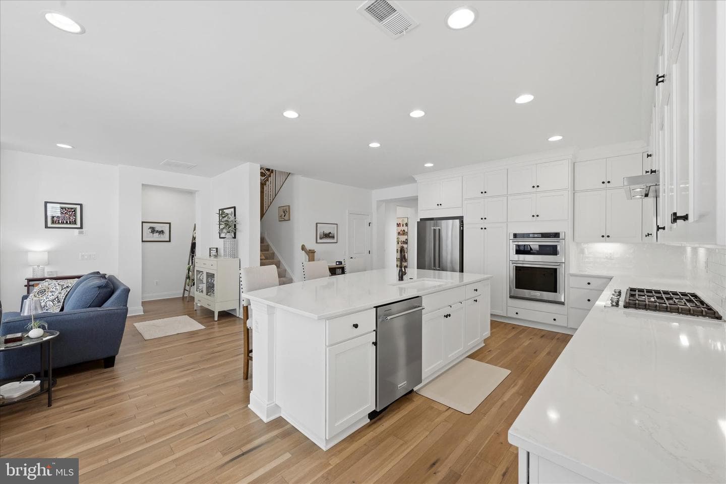 123 Cowbird Street photo 29