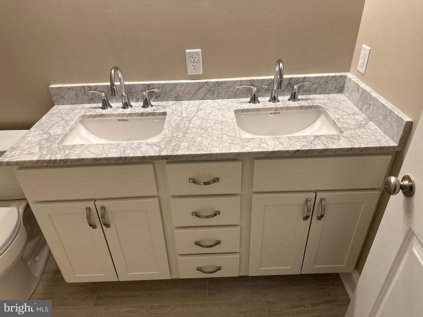 208 Beaver Trail photo 14