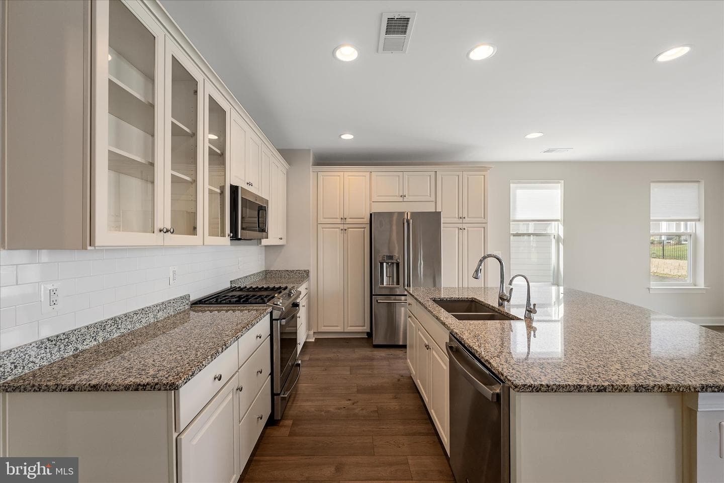118 Viceroy Way photo 7
