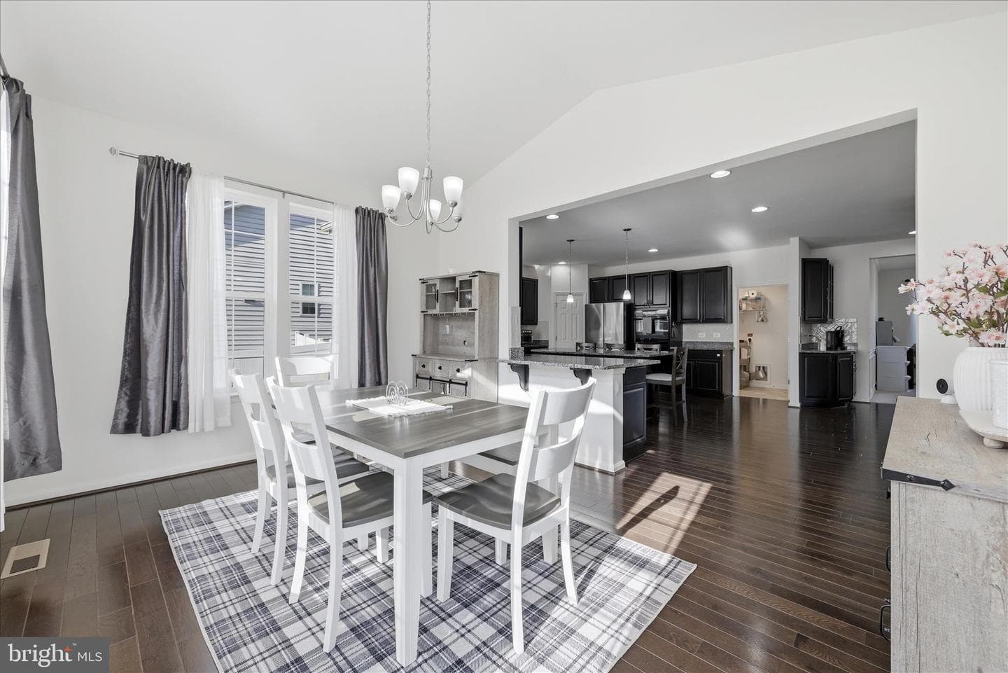 101 Radford Court photo 26
