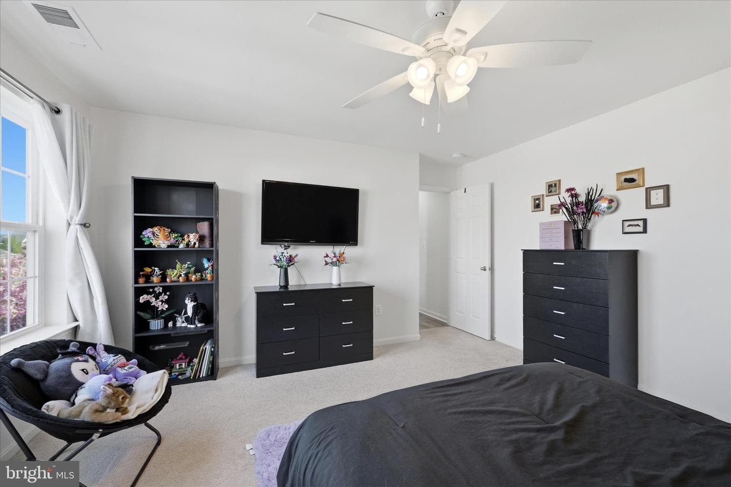 101 Radford Court photo 42