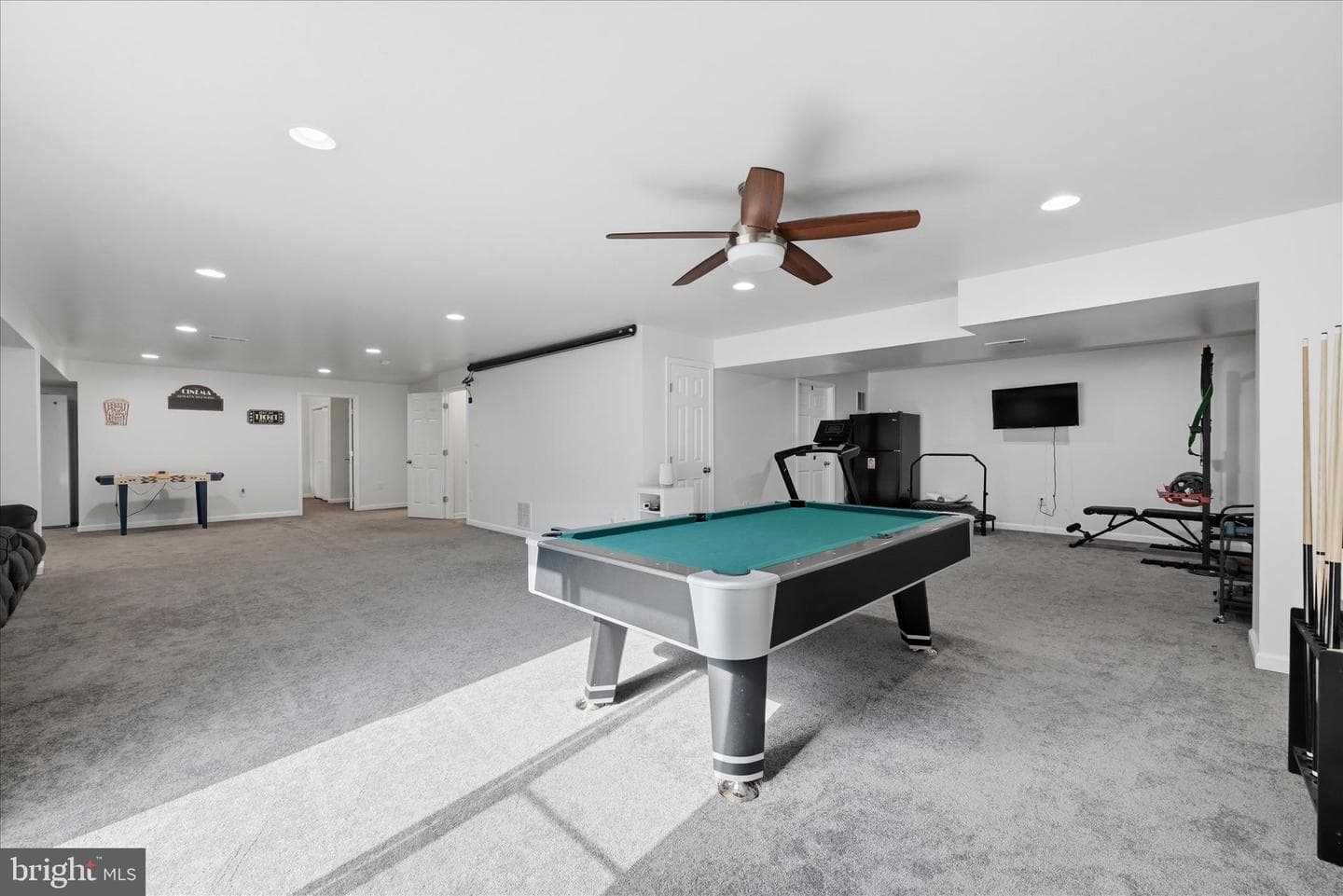 101 Radford Court photo 55