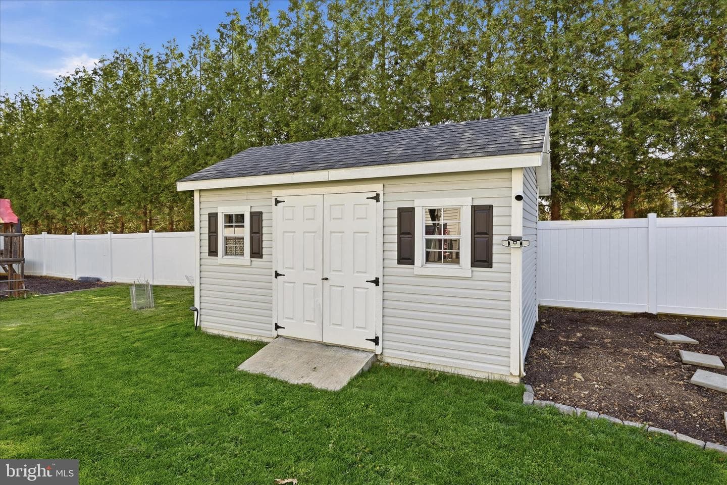 101 Radford Court photo 66