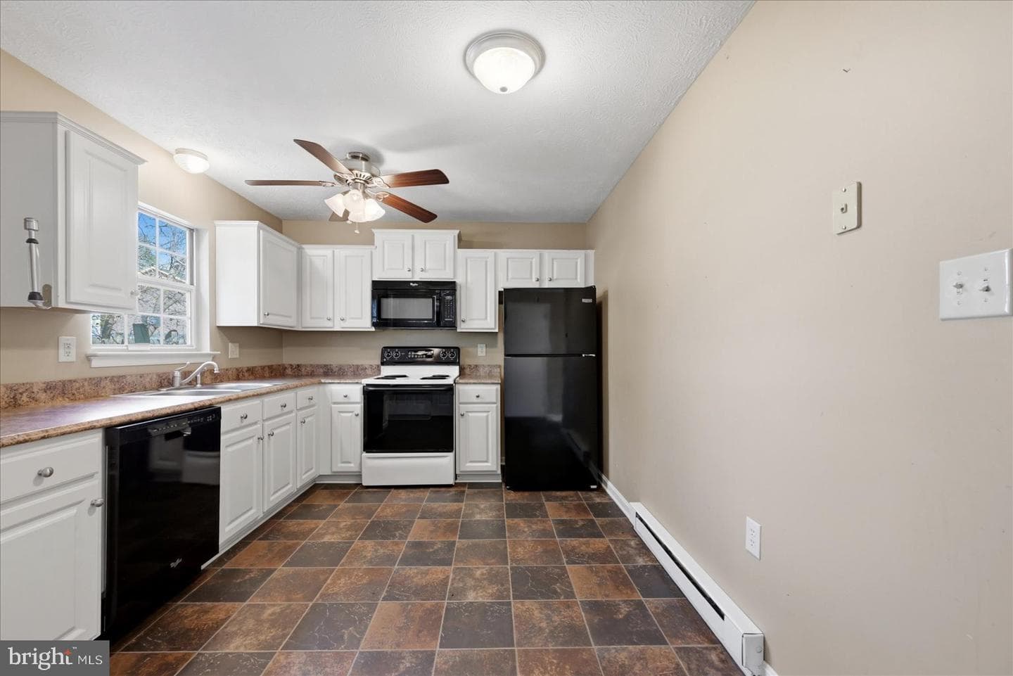 139 Little River Drive photo 8