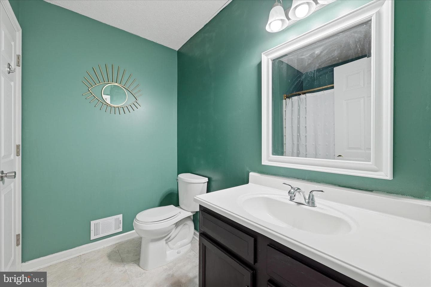 203 Ivory Drive photo 16