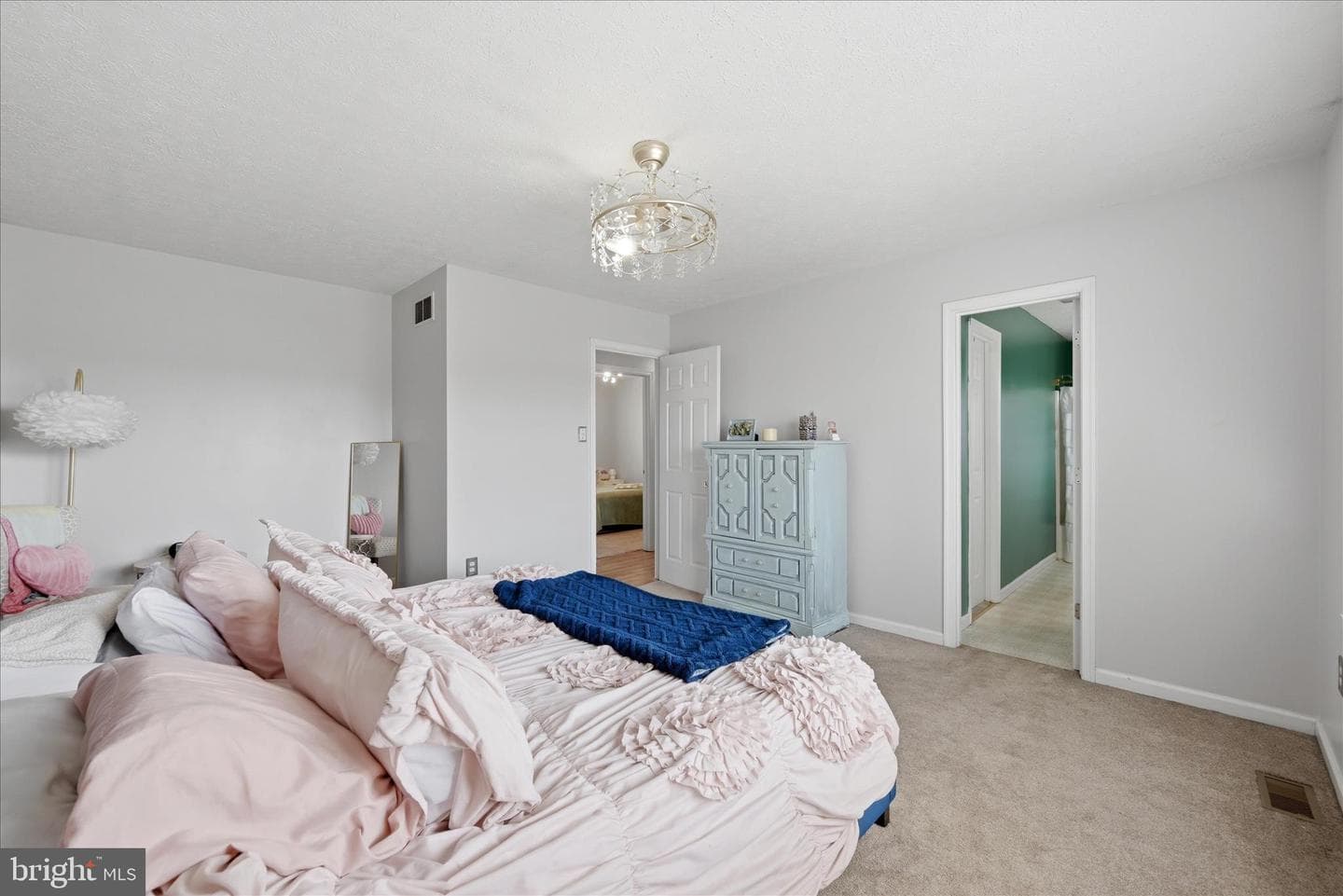 203 Ivory Drive photo 20