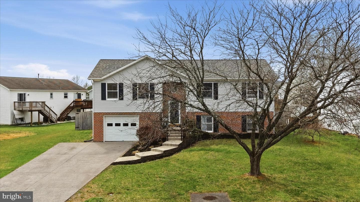 203 Ivory Drive photo 40