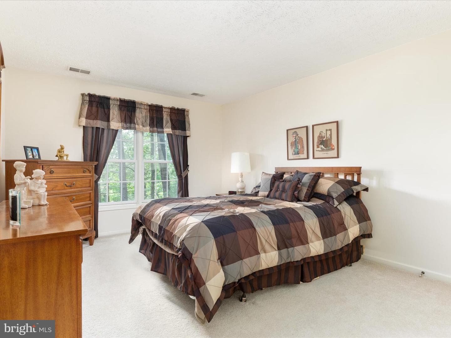 228 Sunset Circle photo 32