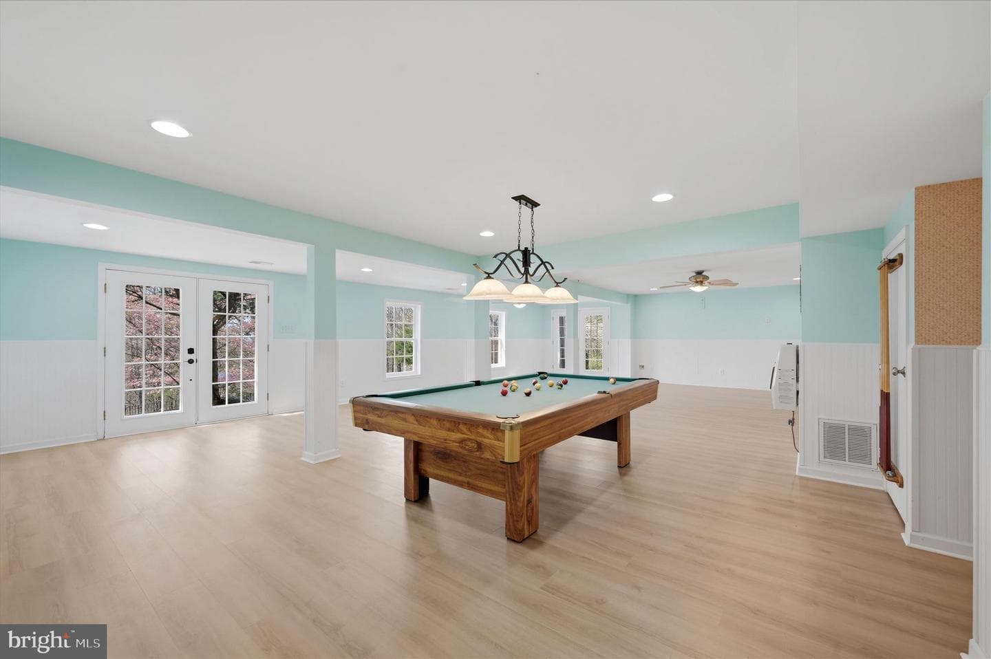 410 Valley View Drive photo 31