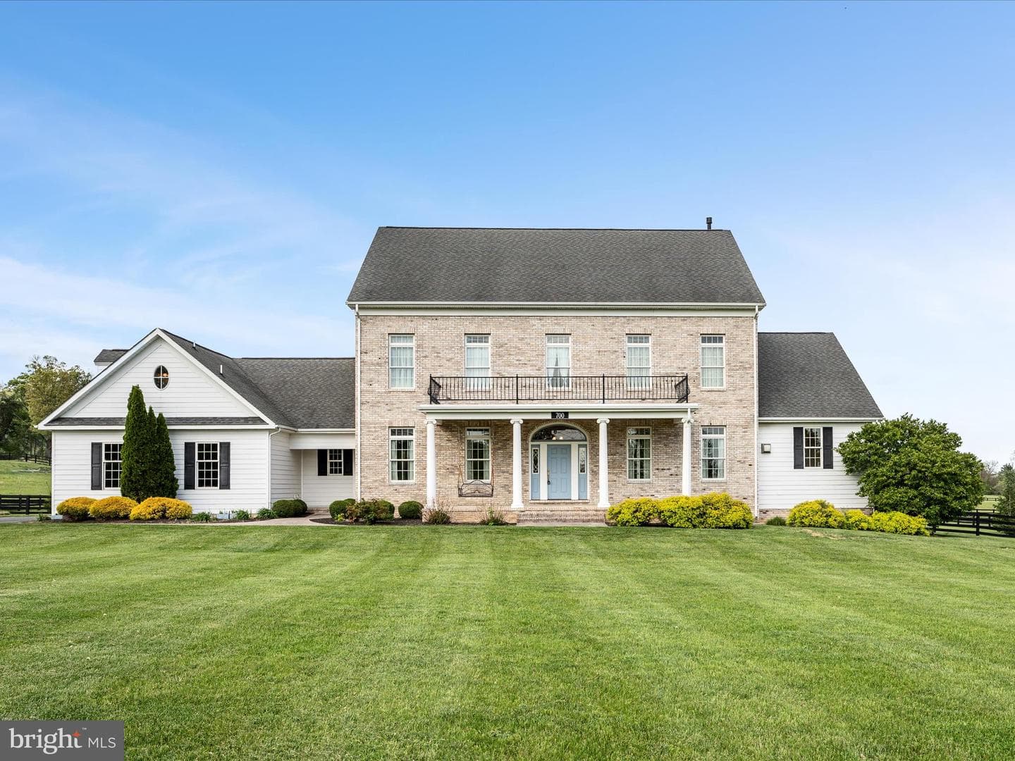 700 Miller Road photo 3