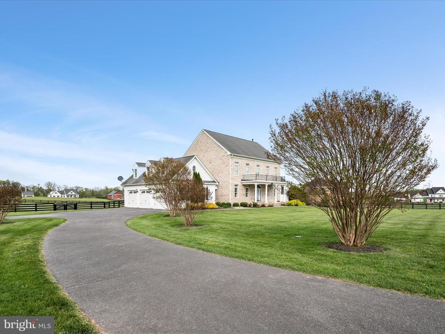 700 Miller Road photo 4
