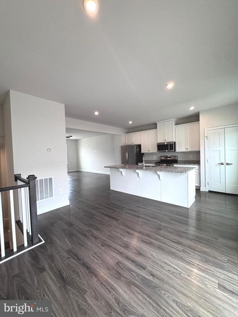 118 Twinleaf Way photo 3