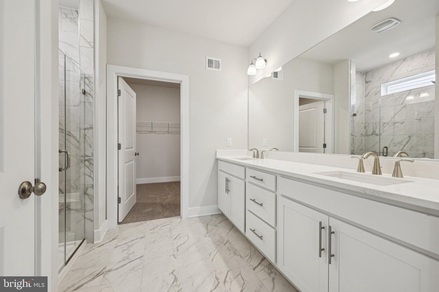 239 Hydrangea Way photo 24