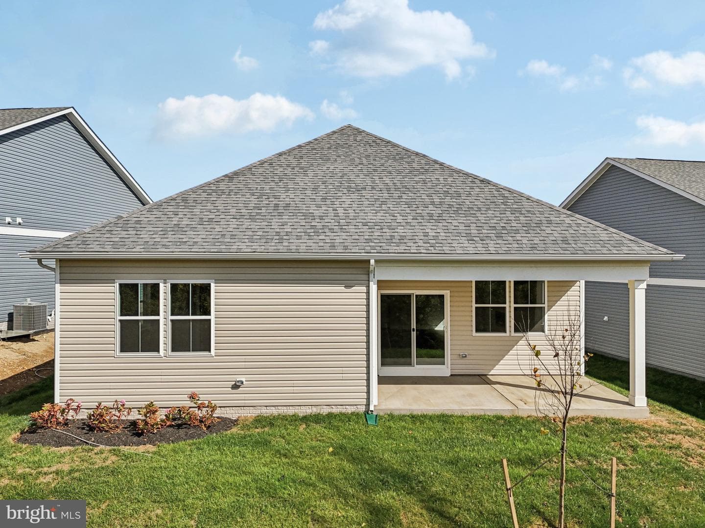 239 Hydrangea Way photo 36