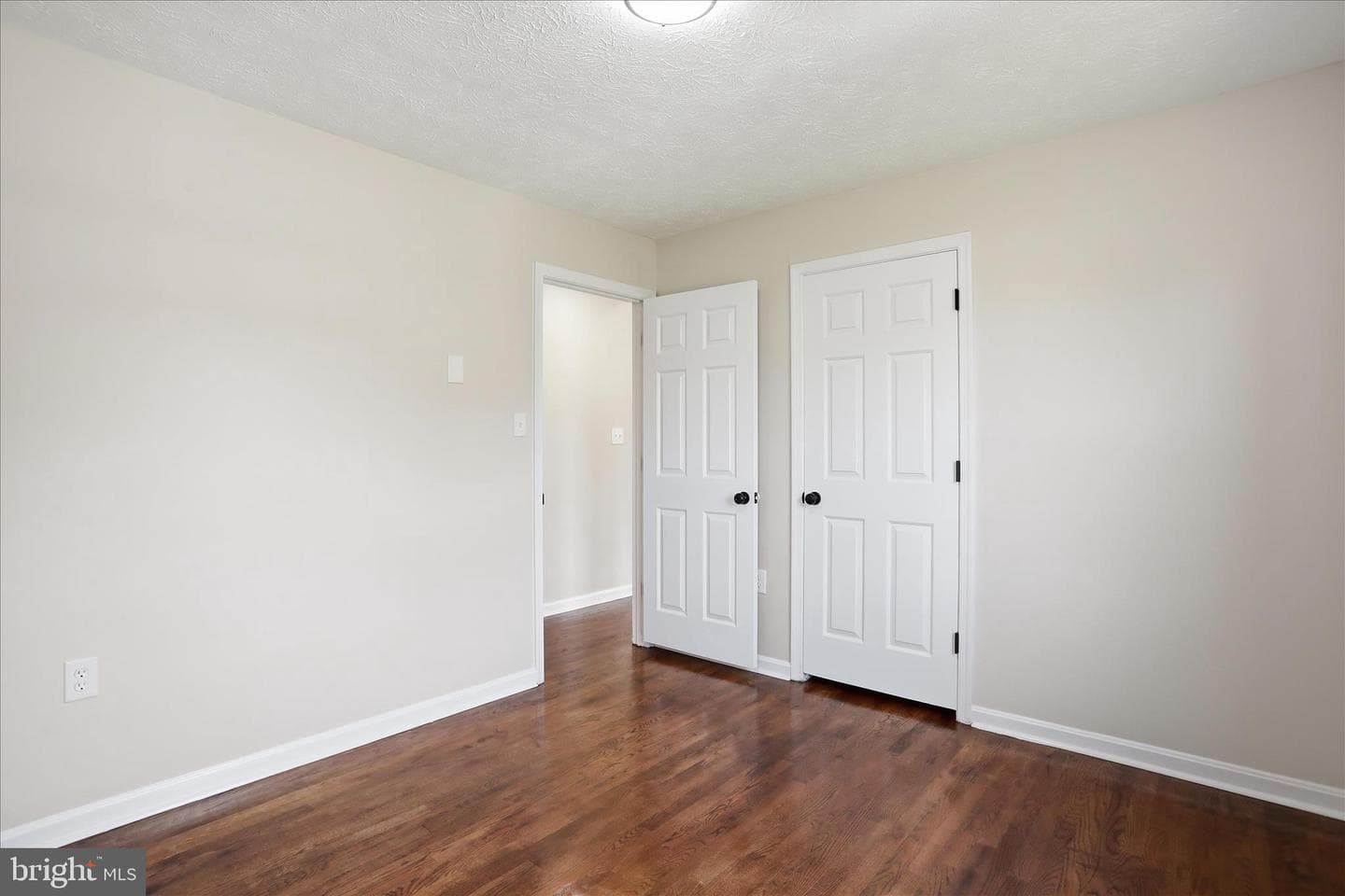 306 Tanager Drive photo 12