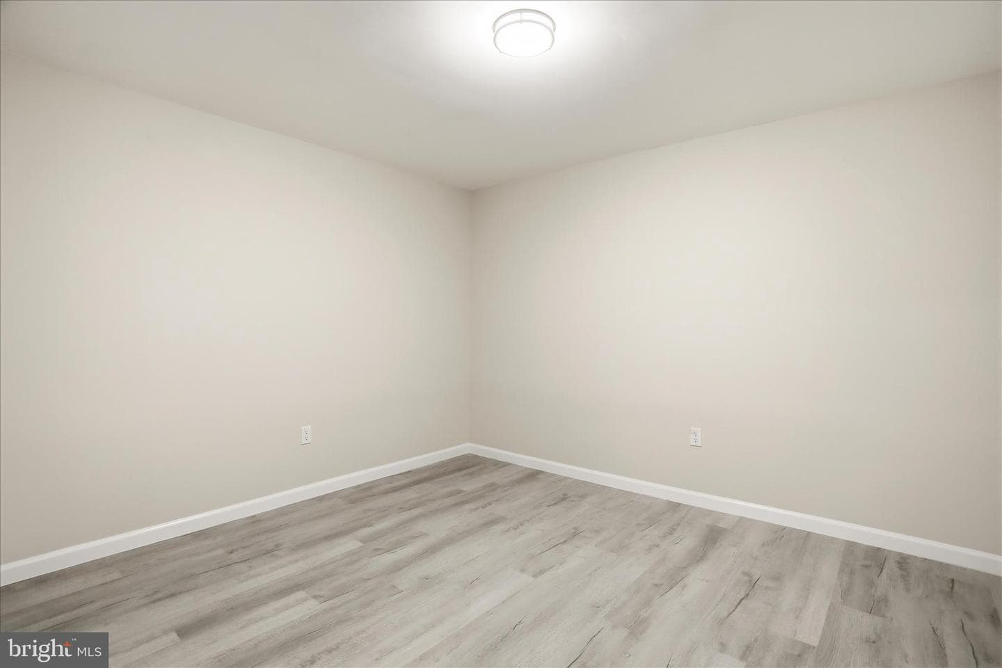 306 Tanager Drive photo 29