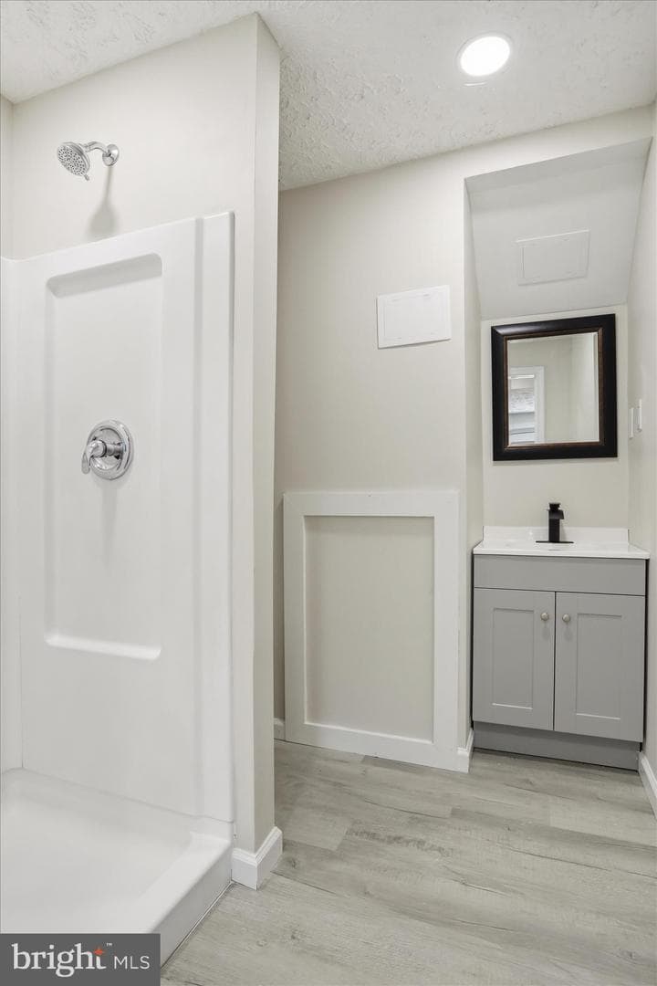 306 Tanager Drive photo 30