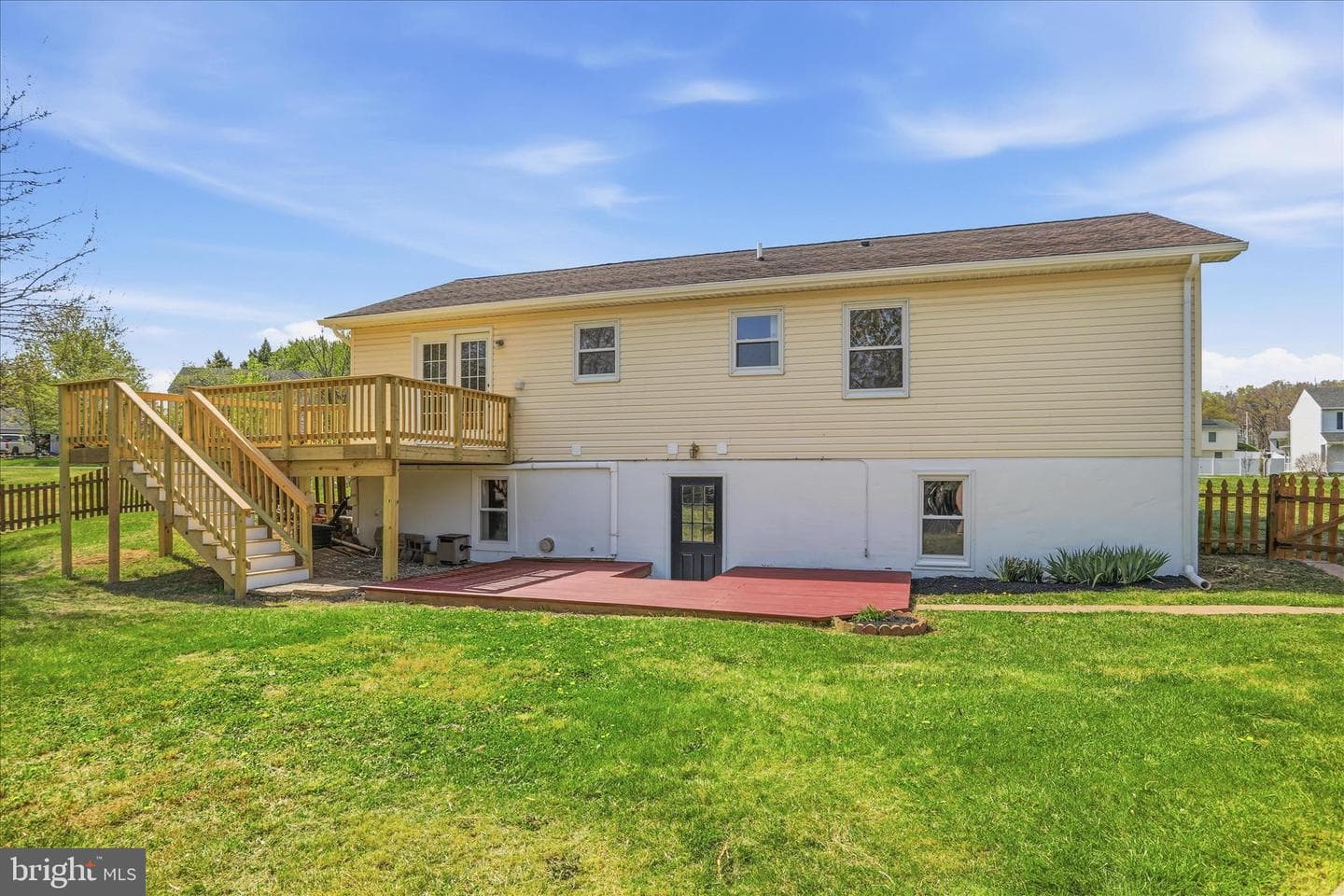 306 Tanager Drive photo 40