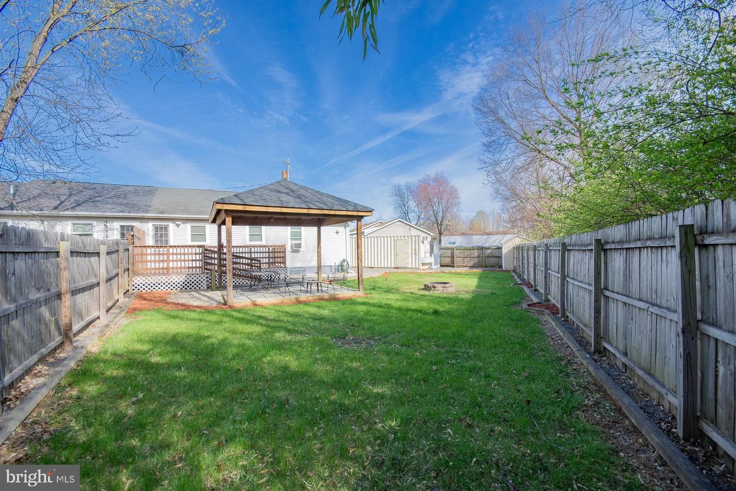 104 Mcneil Place photo 33