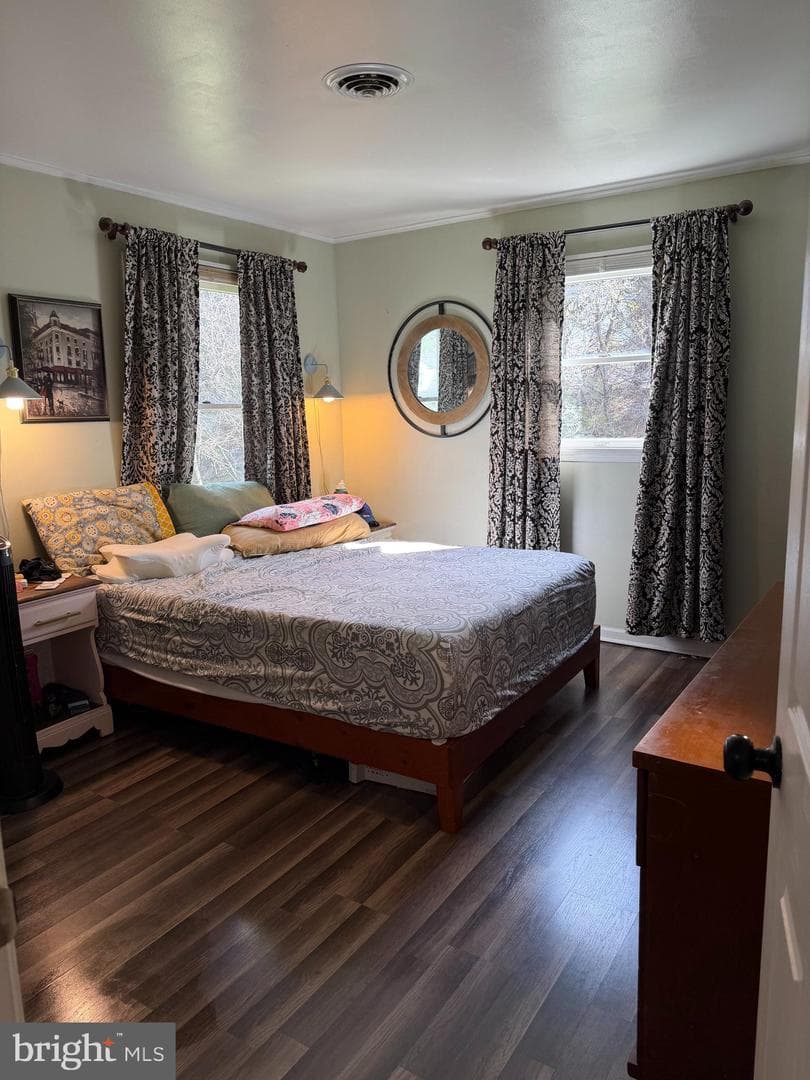 104 Aiken Lane photo 8