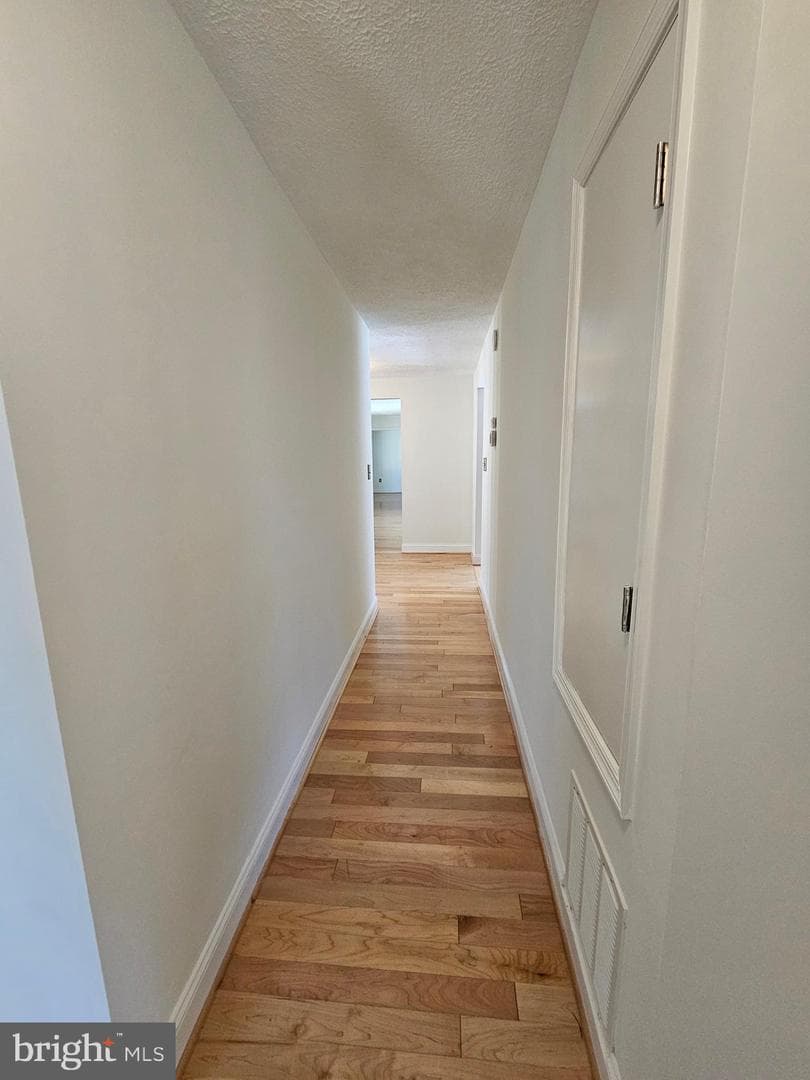 274 Woodside Lane photo 31