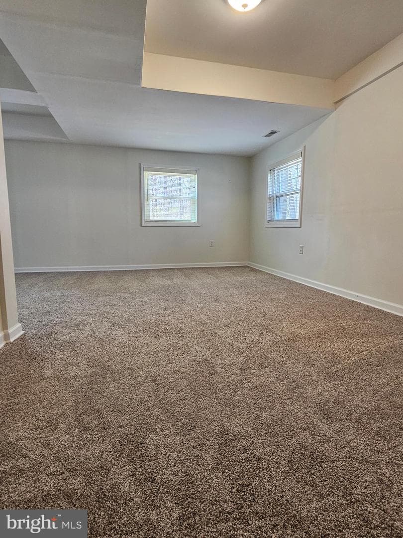 274 Woodside Lane photo 33