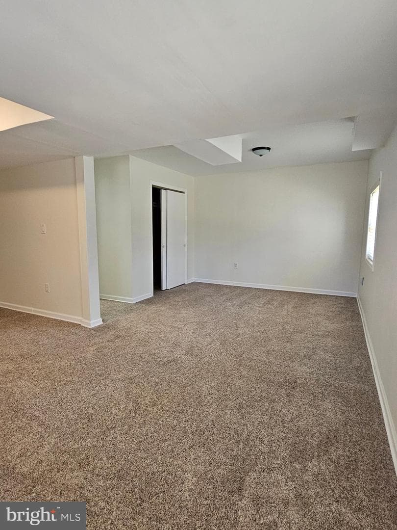 274 Woodside Lane photo 35