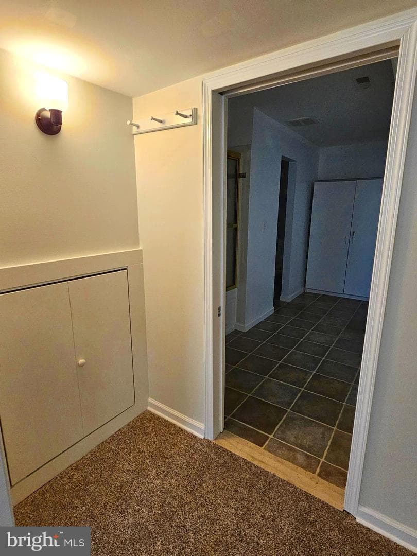 274 Woodside Lane photo 40